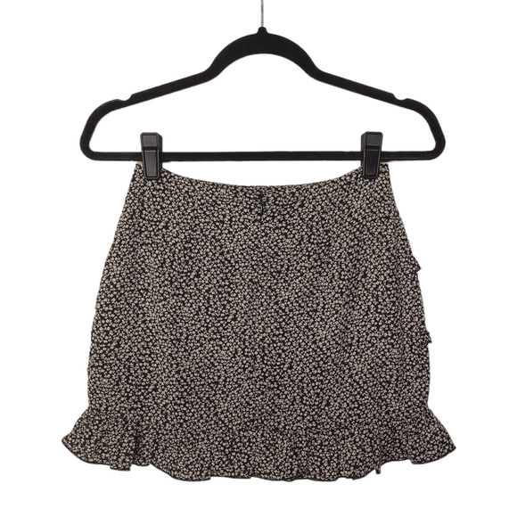 FASHION NOVA VINTAGE White Floral Print Ruffle Mini Black Lace Up 2 Pc Small NWT - Picture 9 of 15